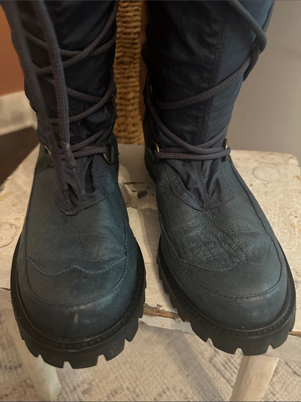 Hunter women’s Summit Amazonas Tall Lace-Up Rain Navy Blue boots - Picture 3 of 14